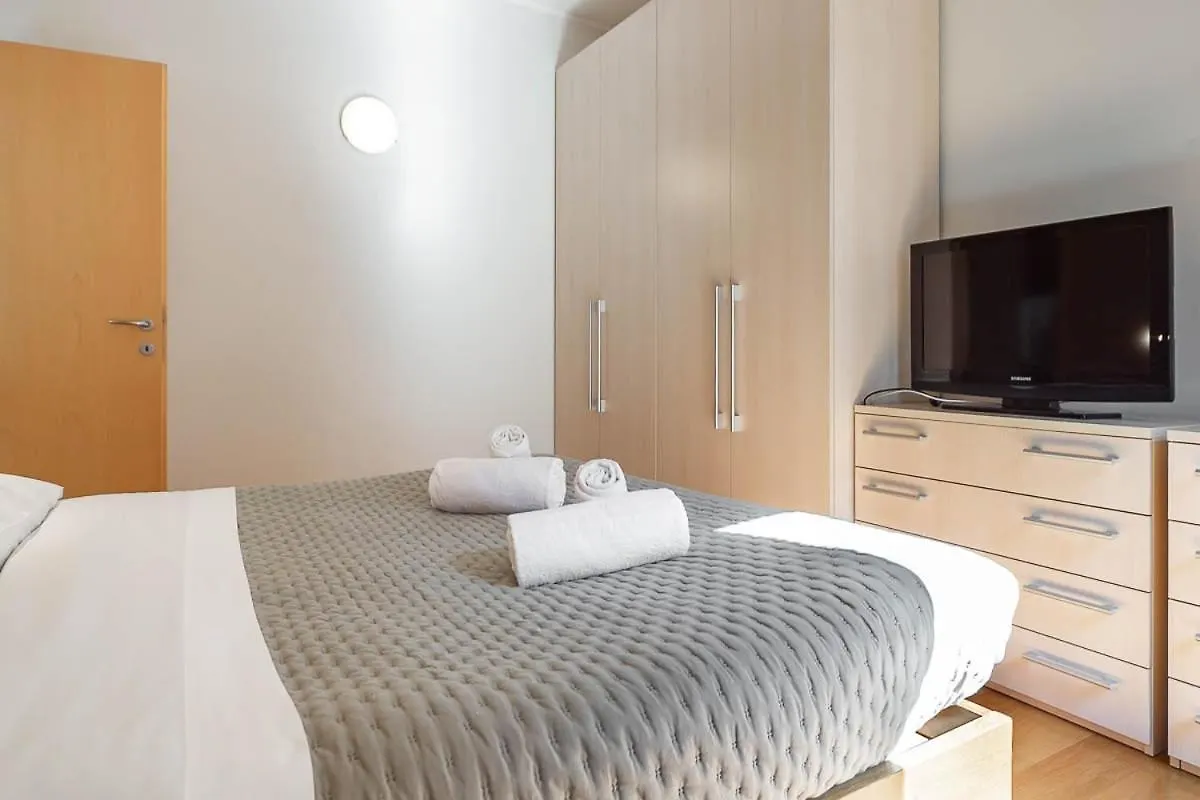 Sempione - Centro Storico Apartment Milan