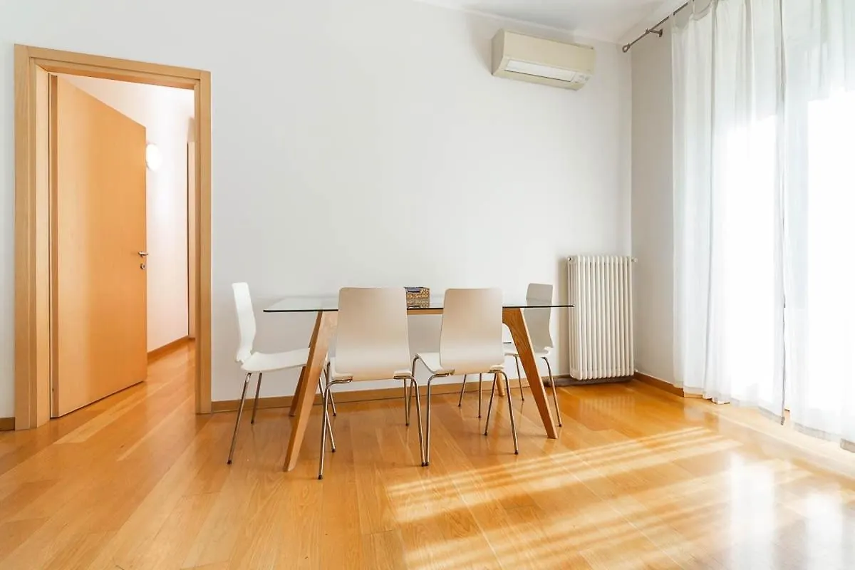 Sempione - Centro Storico Apartment Milan